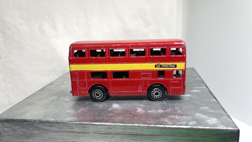 Hti leyland titan red - leyland,